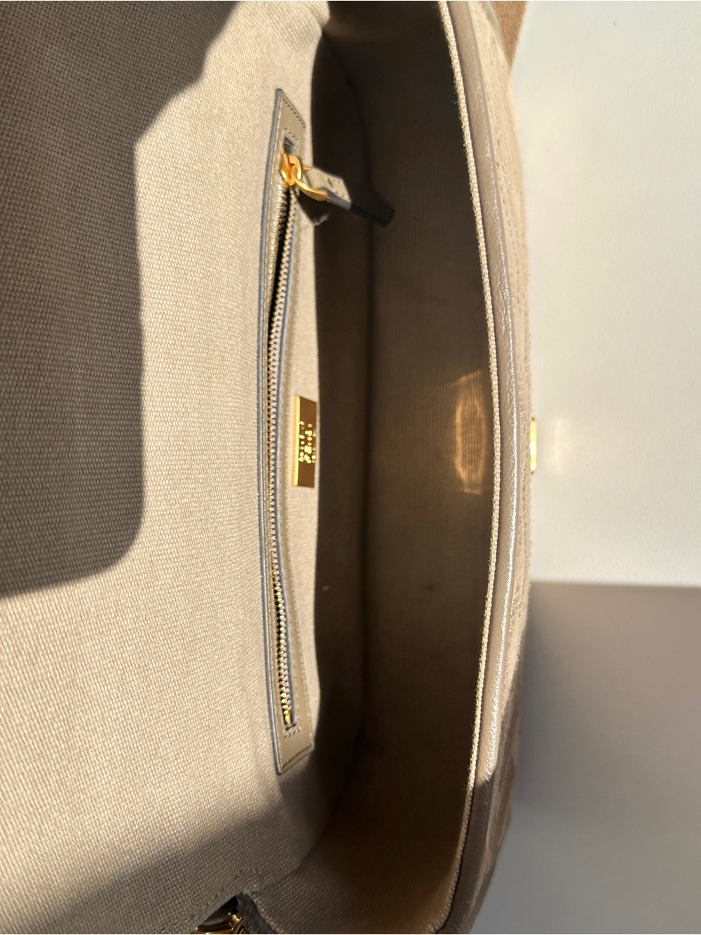 Fendi Baguette Zucca Monogram Canvas Bag M Beige Gold - Picture 12 of 16
